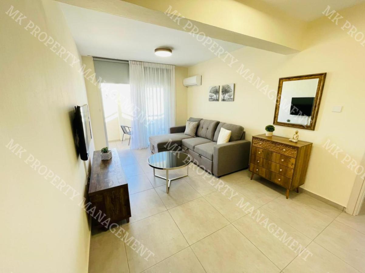 Milos City Center Apts No.34 Larnaca Eksteriør billede