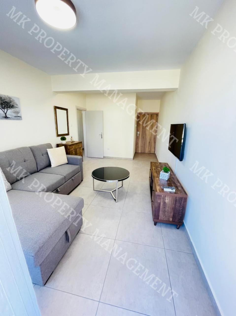 Milos City Center Apts No.34 Larnaca Eksteriør billede