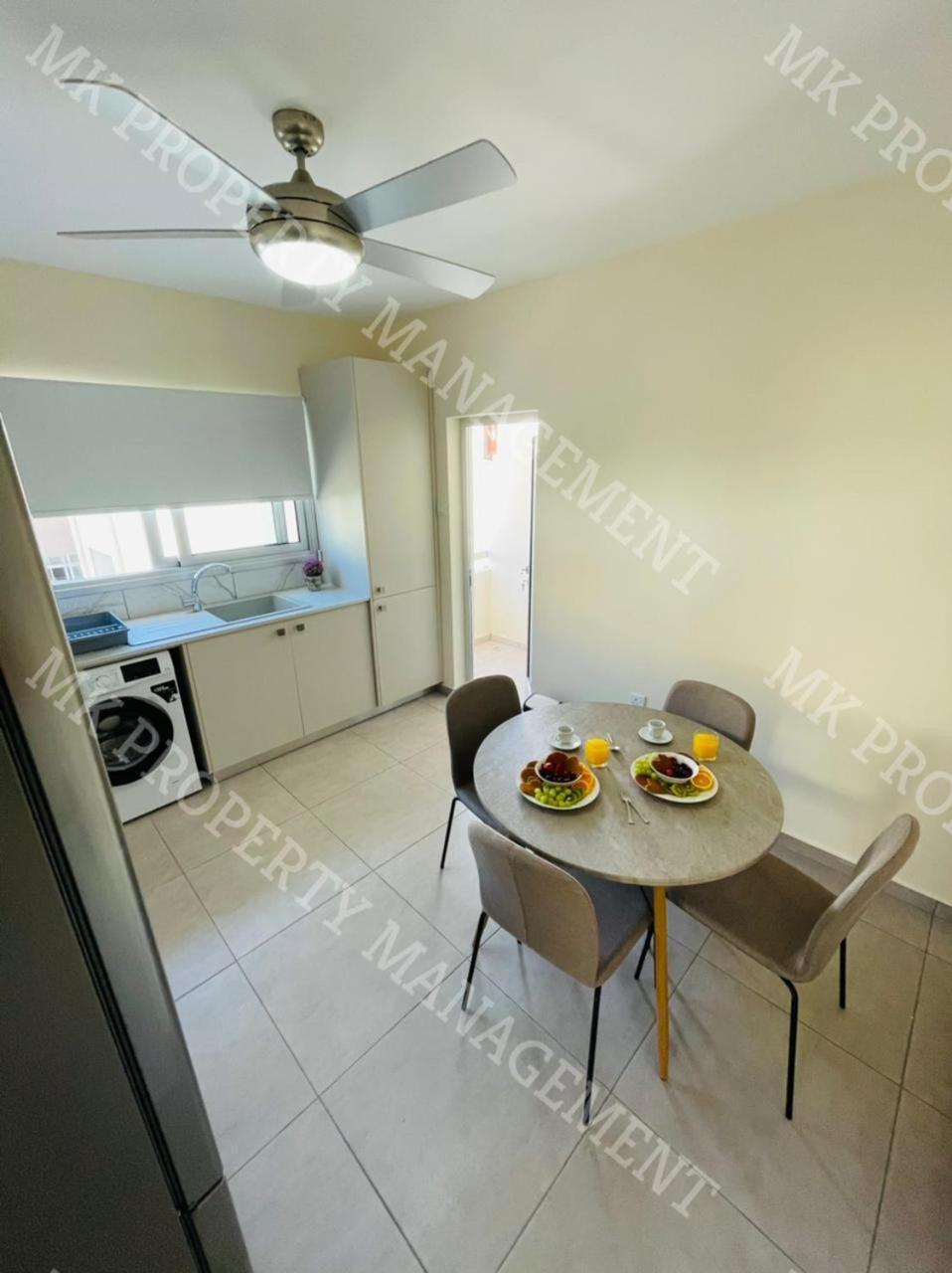 Milos City Center Apts No.34 Larnaca Eksteriør billede