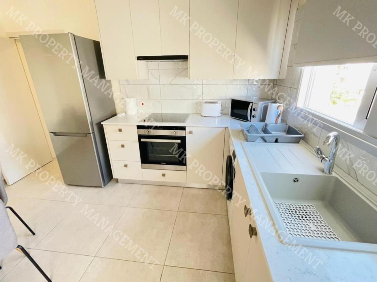 Milos City Center Apts No.34 Larnaca Eksteriør billede