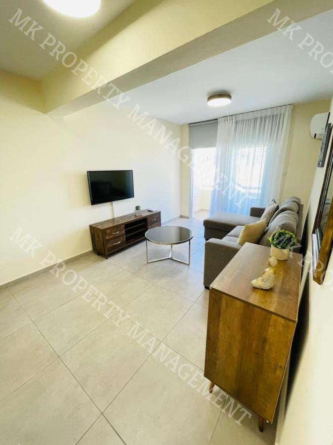 Milos City Center Apts No.34 Larnaca Eksteriør billede