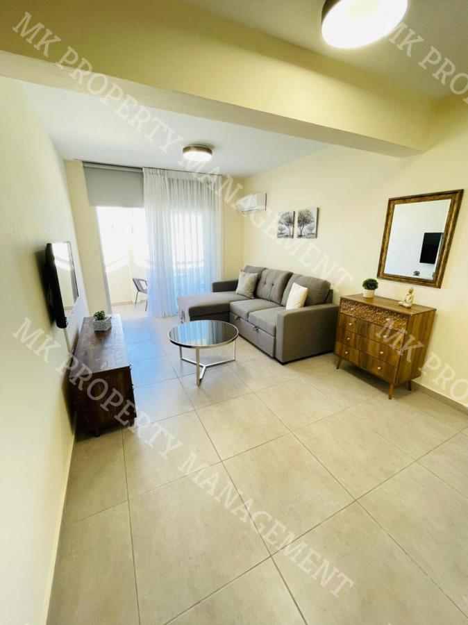 Milos City Center Apts No.34 Larnaca Eksteriør billede